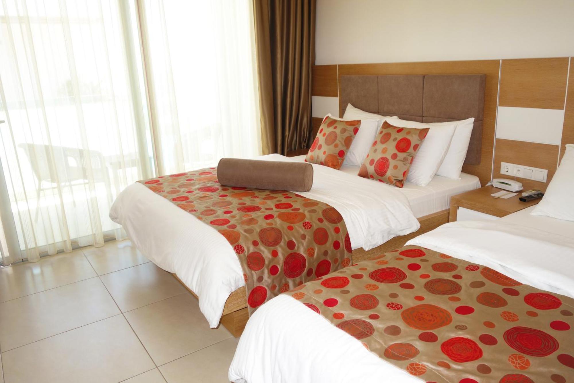 Zest Exclusive Hotel & Spa Ortakent Ruang foto