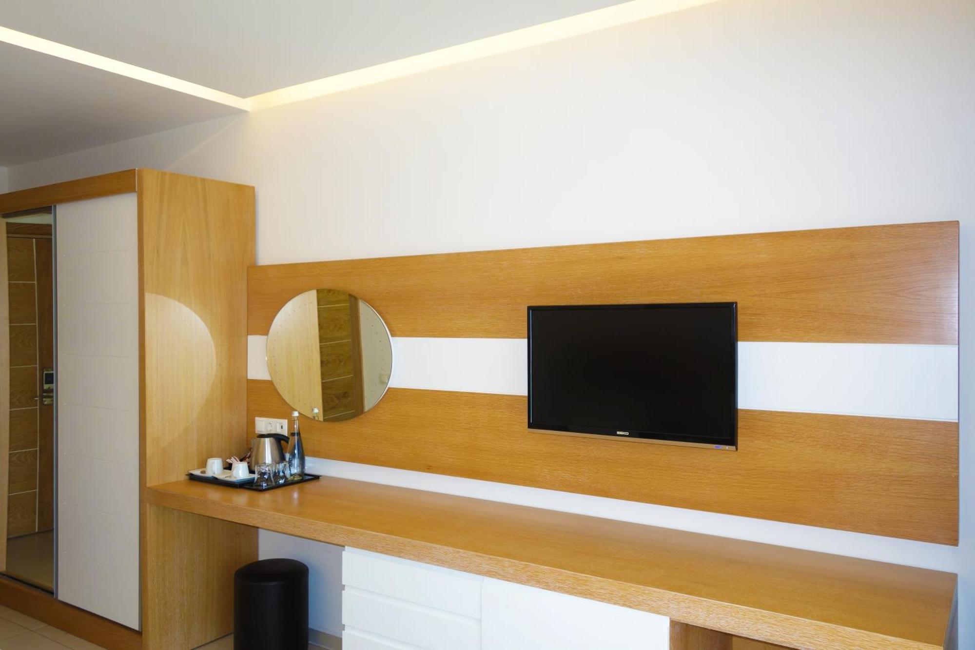 Zest Exclusive Hotel & Spa Ortakent Ruang foto